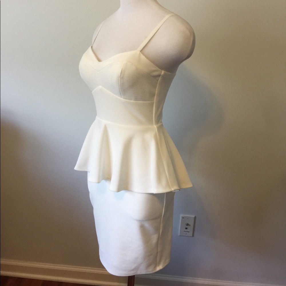 $30 new white peplum dress